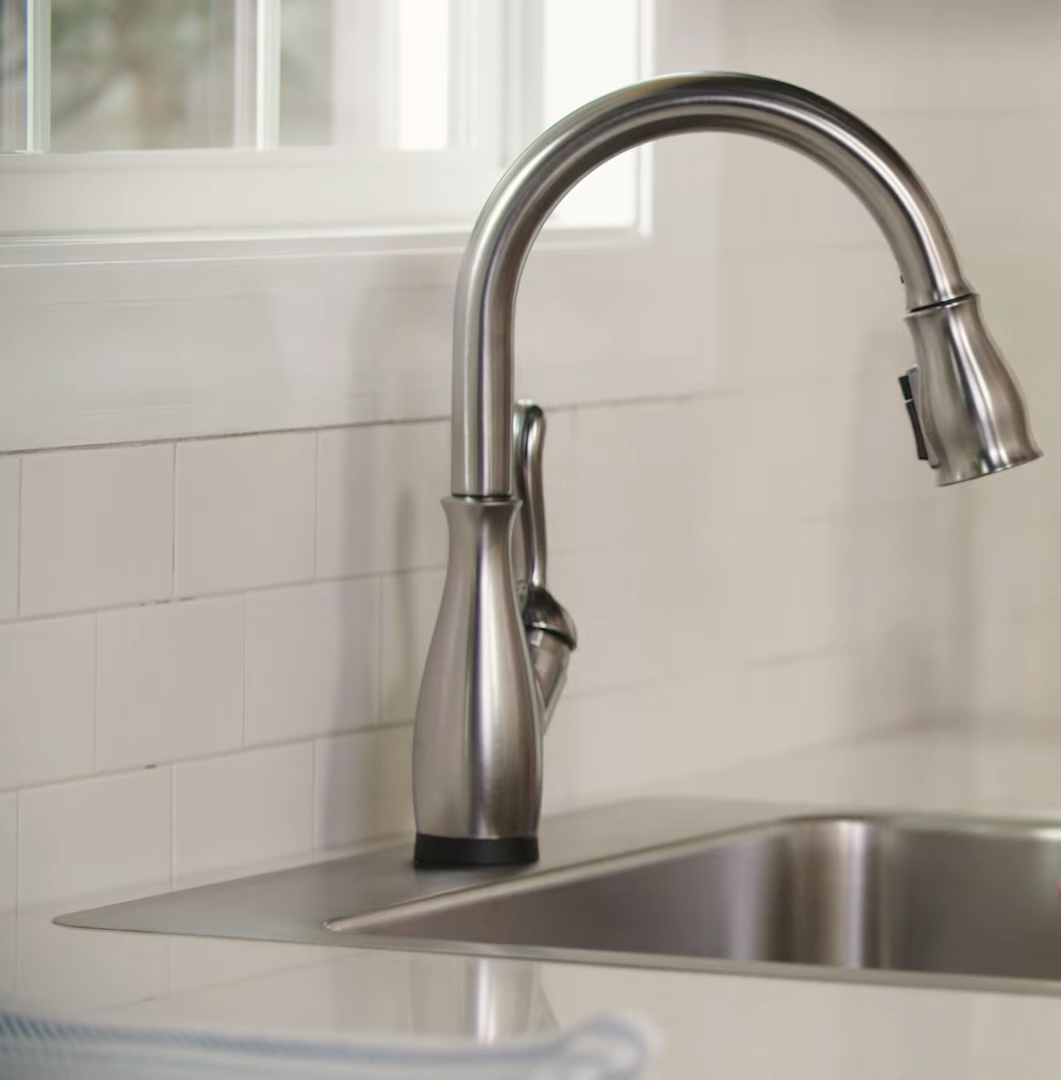 how-to-clean-delta-kitchen-faucet-spray-head