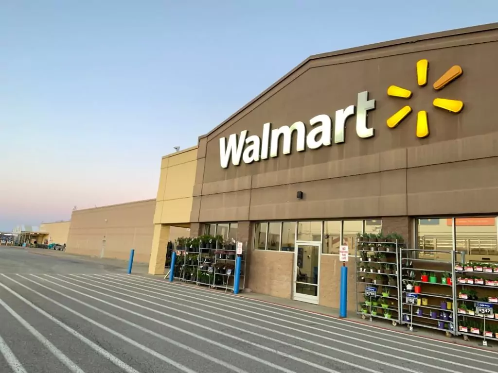 How Long Does a Coaching Stay on Your Record at Walmart?